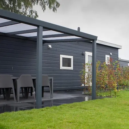 Veluwelodge Xl Met Grillhuis Chalet